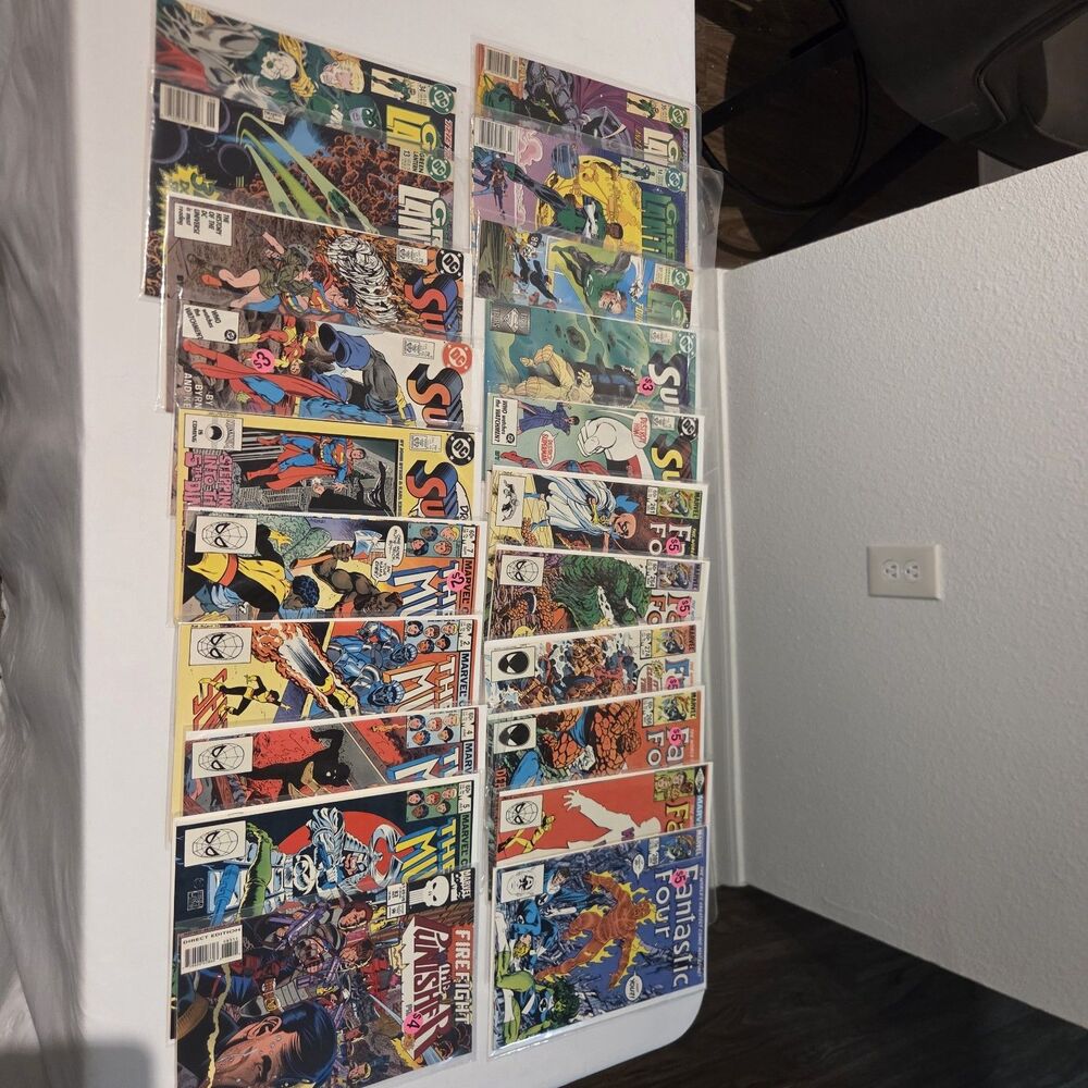 Lot 21 Fantastic Four Superman Green Lantern The New Mutants Punisher Comics